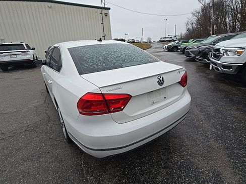 Used 2014 Volkswagen Passat TDI SE image 5