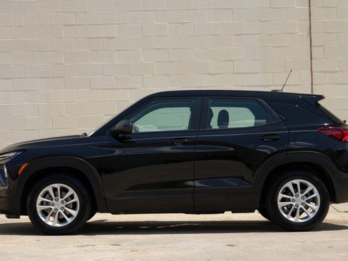 Used 2026 Chevrolet TrailBlazer LS FWD image 8