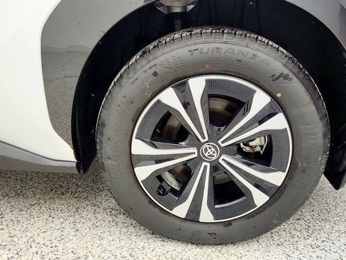 Used 2024 Toyota bZ4X AWD image 9