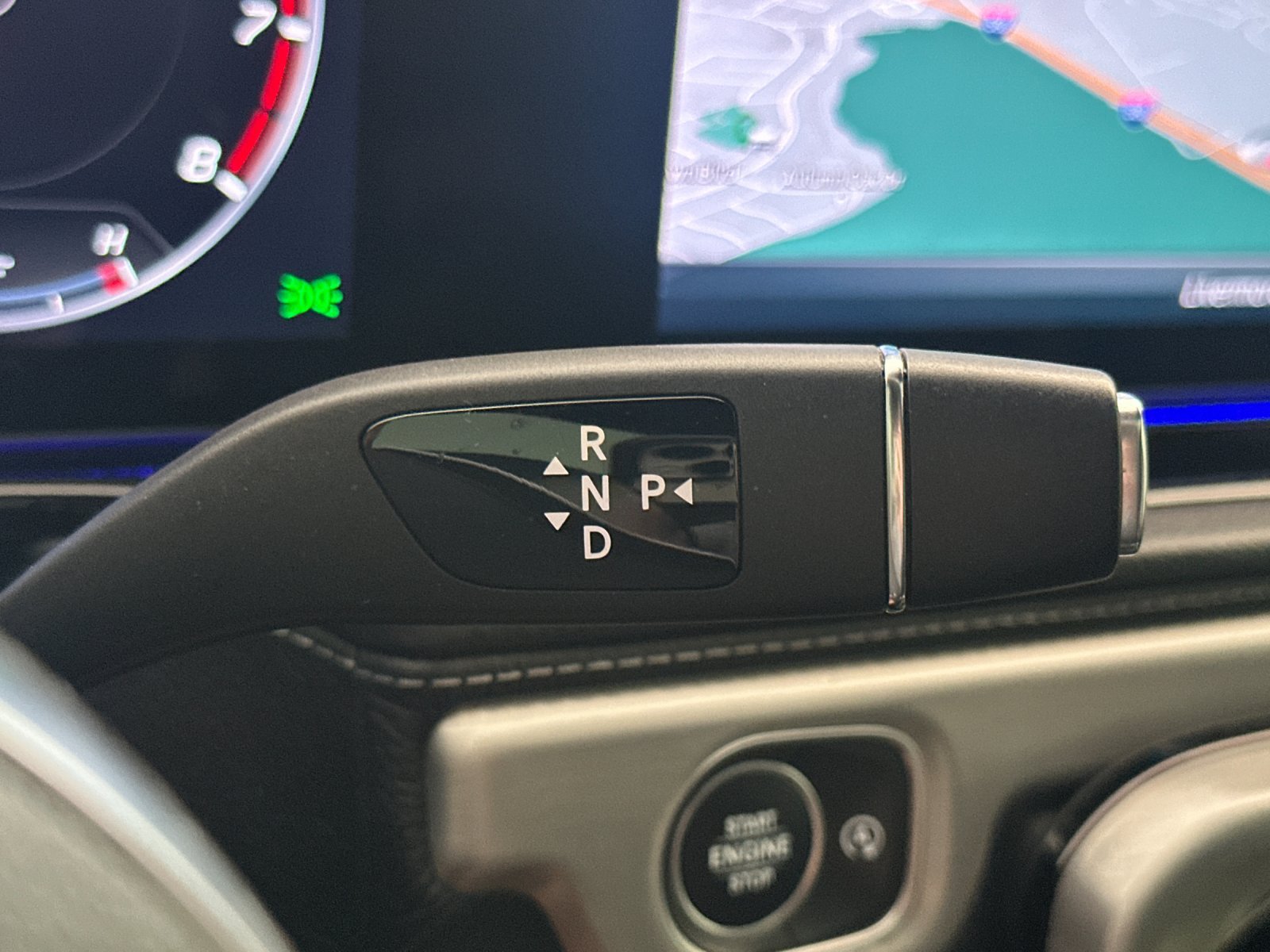 Used 2022 Mercedes-Benz G 550 w/ Exclusive Interior Package image 21
