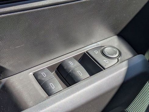 New 2025 Chevrolet Colorado Trail Boss w/ Midnight Edition image 9