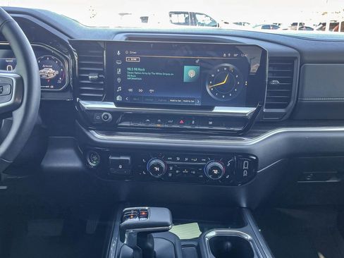 Used 2026 Chevrolet Silverado 1500 RST w/ Redline Edition image 12