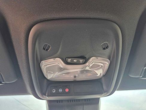 Used 2026 Chevrolet Colorado Trail Boss AWD/4WD image 26
