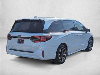 New 2026 Honda Odyssey Elite video 2