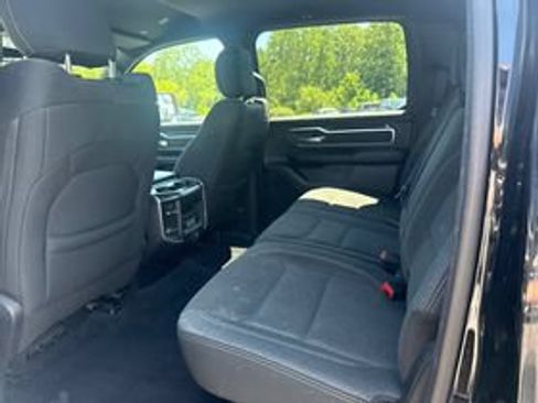Used 2019 RAM 1500 Big Horn AWD/4WD image 8