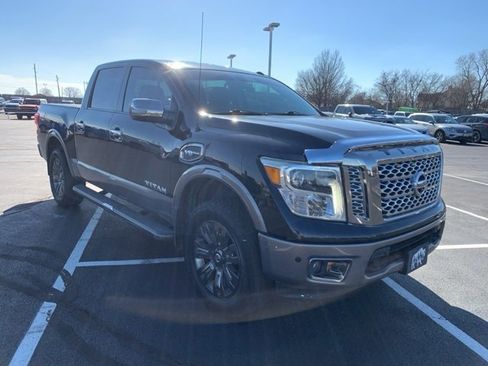 Used 2017 Nissan Titan Platinum Reserve image 1