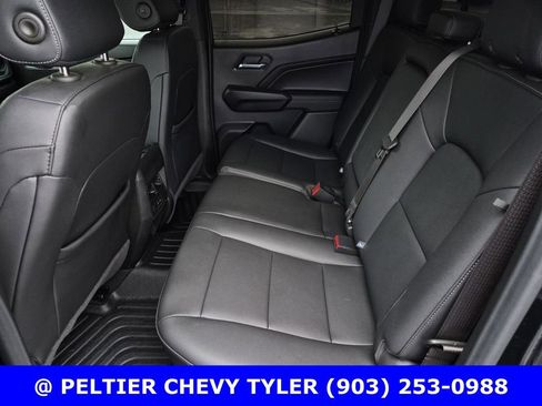 Used 2025 Chevrolet Colorado LT w/ LT Convenience Package RWD image 35