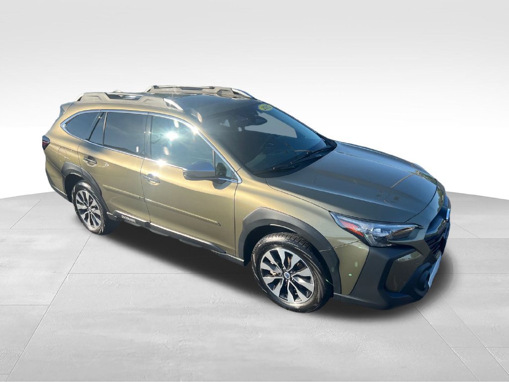 Used 2025 Subaru Outback Touring XT AWD/4WD image 9