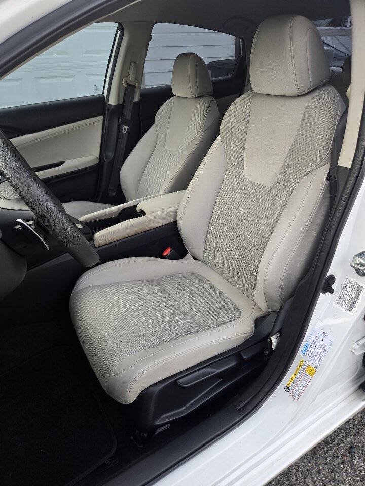Used 2019 Honda Insight EX image 8