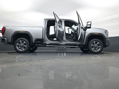 New 2026 GMC Sierra 2500 SLE w/ SLE Value Package; image 33