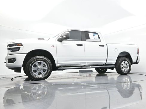 Used 2025 RAM 2500 Big Horn AWD/4WD image 51