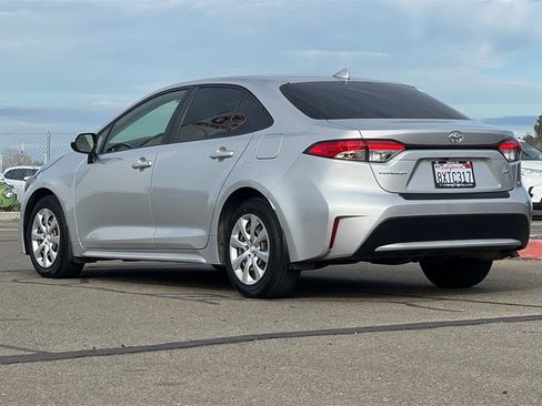 Certified 2022 Toyota Corolla LE w/ Carpet Mat Package (TMS) image 7