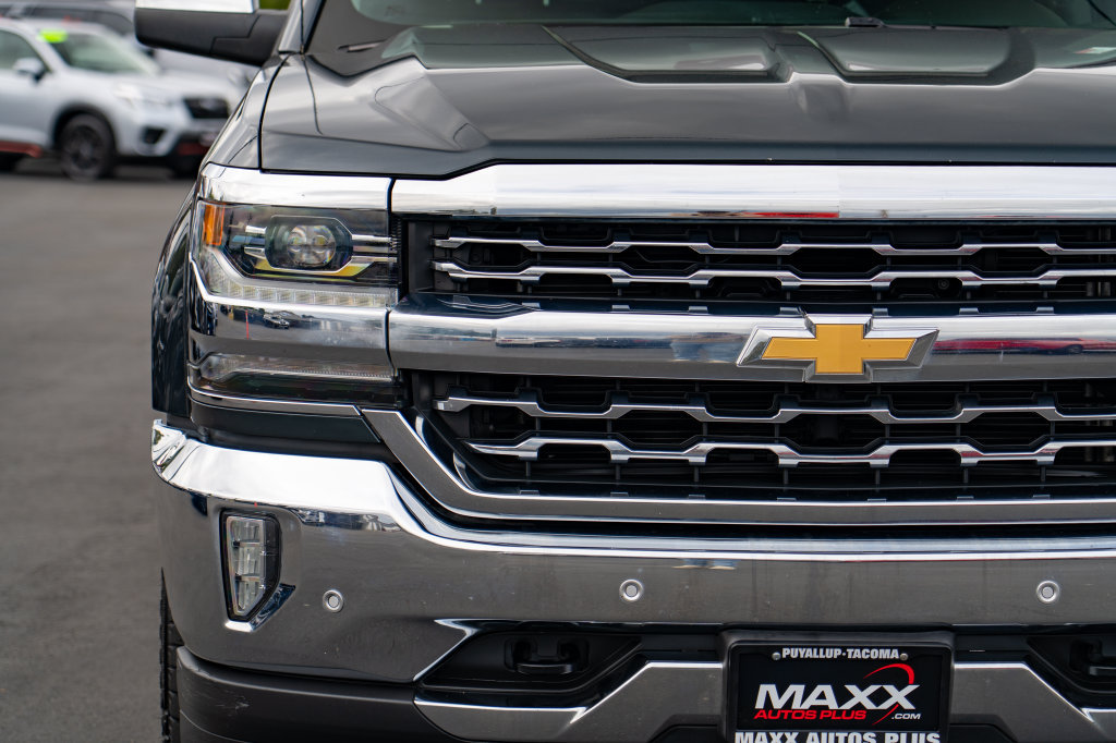 Used 2018 Chevrolet Silverado 1500 LTZ w/ LTZ Plus Package AWD/4WD image 5