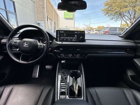 Used 2023 Honda Accord Sport image 21