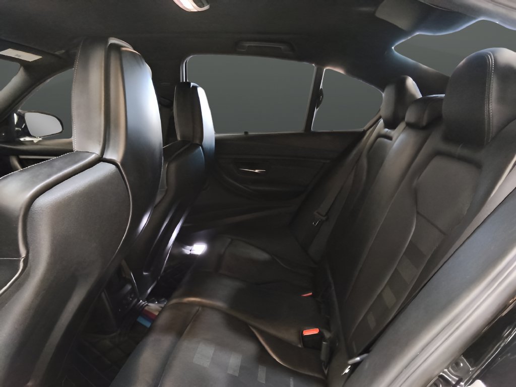 Used 2017 BMW M3 RWD image 12