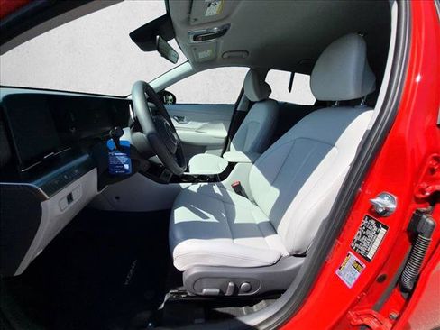 Used 2026 Hyundai Kona SEL Premium FWD image 15