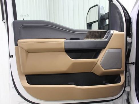 Used 2024 Ford F250 Lariat w/ Chrome Package AWD/4WD image 10