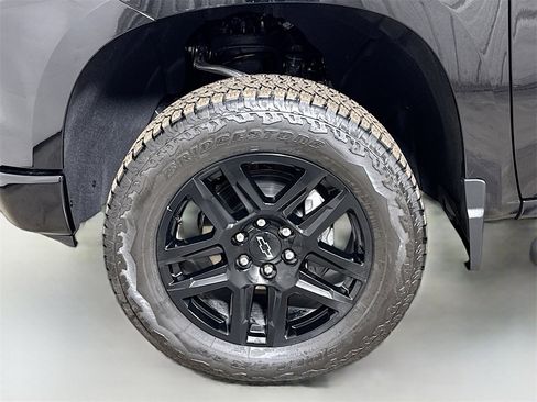 Used 2026 Chevrolet Silverado 1500 Custom Trail Boss w/ Turbomax Blackout Package image 28