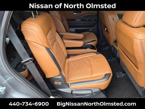 Certified 2024 Nissan Pathfinder Platinum w/ Lighting Package (N93) AWD/4WD image 28
