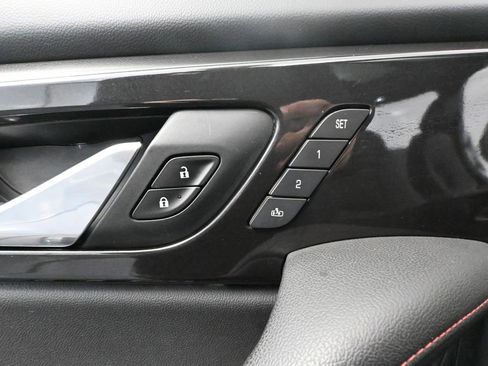Used 2020 Chevrolet Blazer RS AWD/4WD image 22