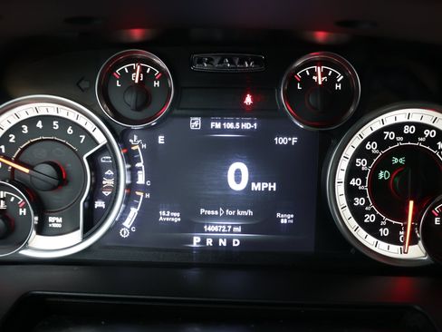 Used 2018 RAM 2500 Laramie w/ Sport Appearance Group AWD/4WD image 22