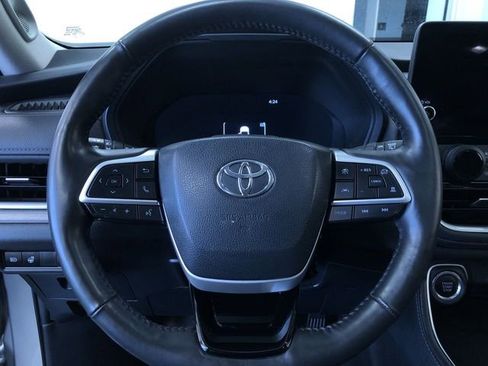 Certified 2024 Toyota Grand Highlander Platinum image 27