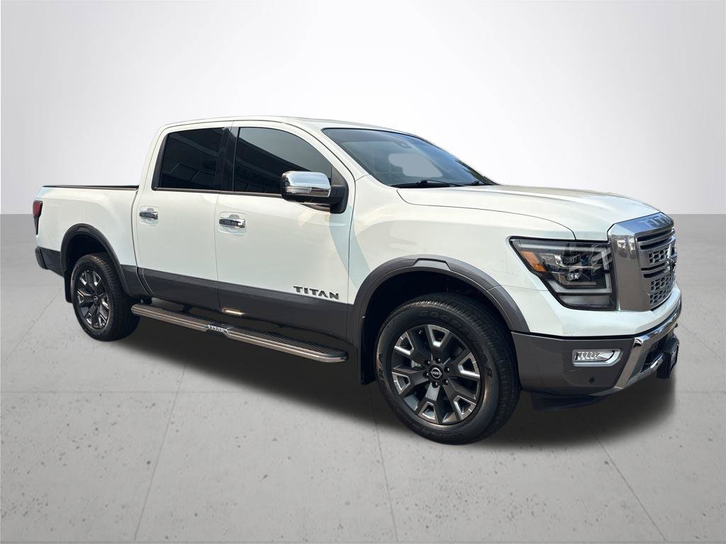 Used 2024 Nissan Titan Platinum Reserve w/ Moonroof Package AWD/4WD image 4