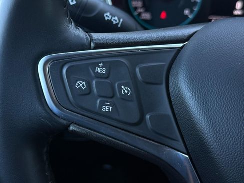Used 2018 Chevrolet Equinox LT AWD/4WD image 32