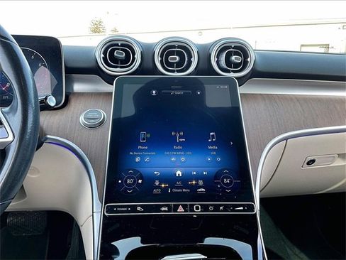 Used 2022 Mercedes-Benz C 300 4MATIC Sedan image 17