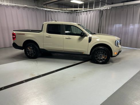Used 2025 Ford Maverick Tremor AWD/4WD image 8