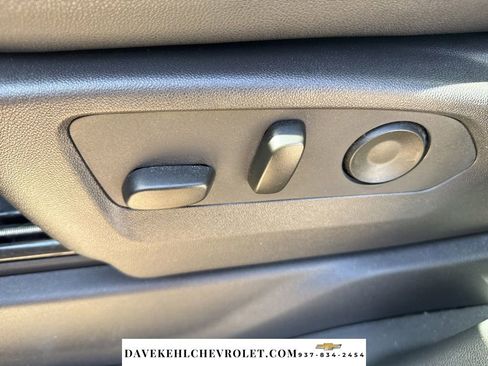 Used 2024 Chevrolet Silverado 1500 ZR2 w/ Technology Package image 18