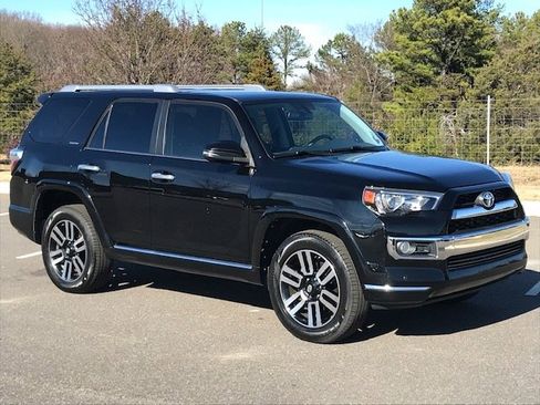 Used 2019 Toyota 4Runner Limited image 2