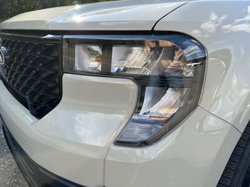 New 2025 Ford Maverick XLT w/ XLT Luxury Package image 10