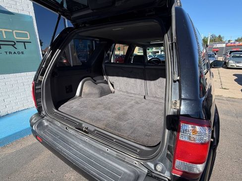 Used 1999 Nissan Pathfinder 4WD image 11