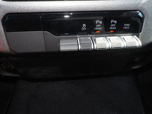 New 2026 RAM 1500 Tradesman image 24