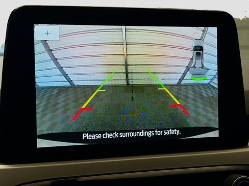 Used 2022 Ford Escape SEL AWD/4WD image 16
