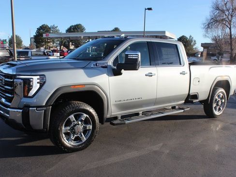 New 2026 GMC Sierra 2500 SLT image 12