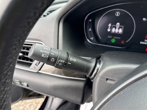 Used 2022 Honda Accord Sport image 17