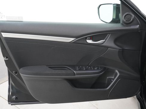 Used 2020 Honda Civic EX image 18