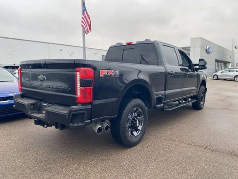 Used 2024 Ford F250 Lariat w/ Sport Appearance Package image 9