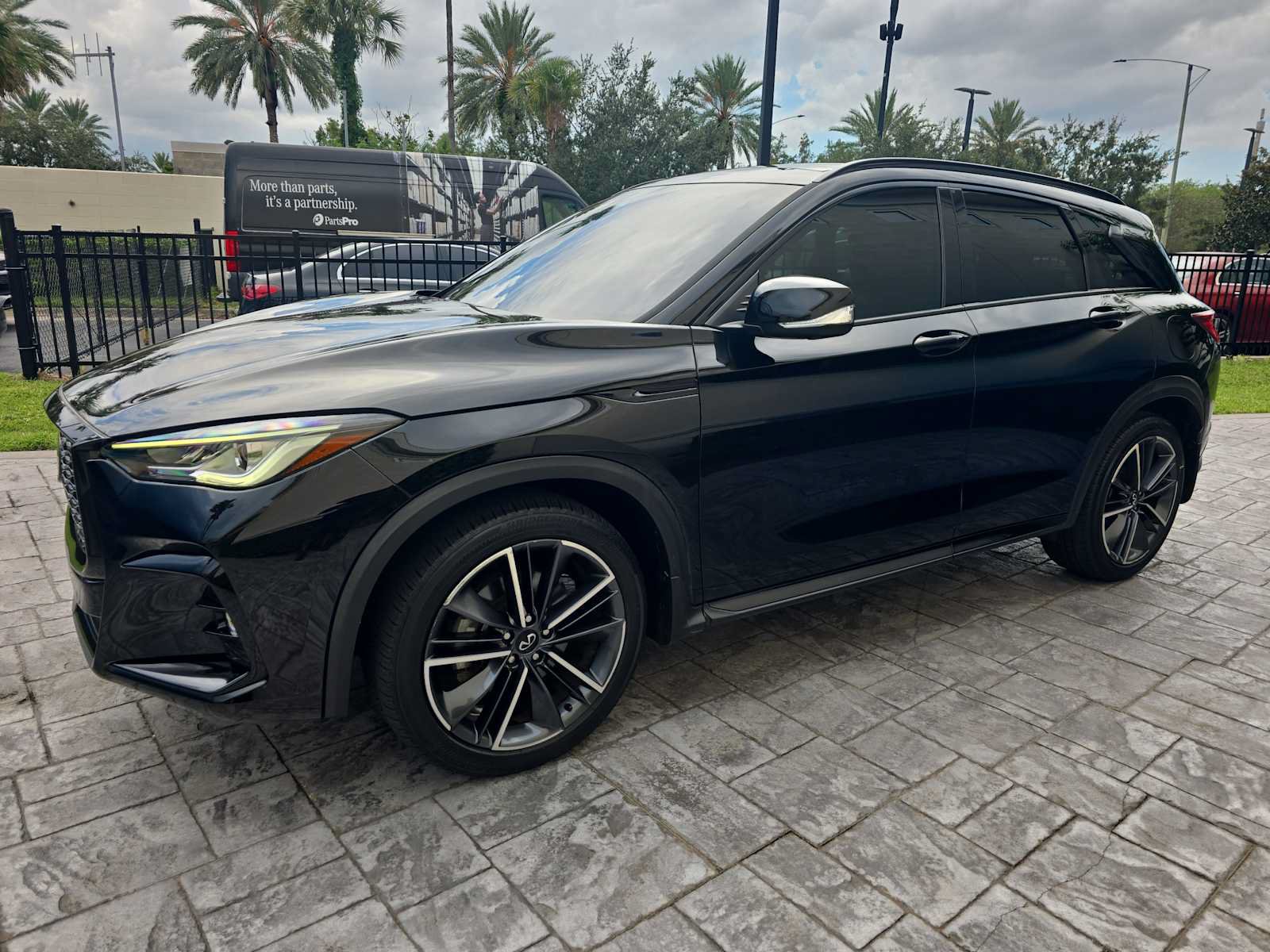 Certified 2023 INFINITI QX50 Sport FWD image 8