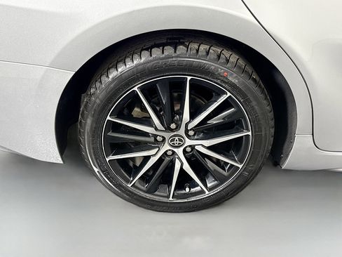 Used 2022 Toyota Camry SE image 32