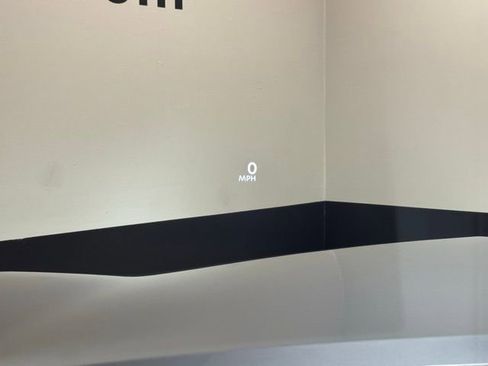 Used 2025 INFINITI QX80 Sensory image 13