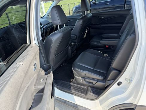 Used 2018 Honda Pilot Elite image 6