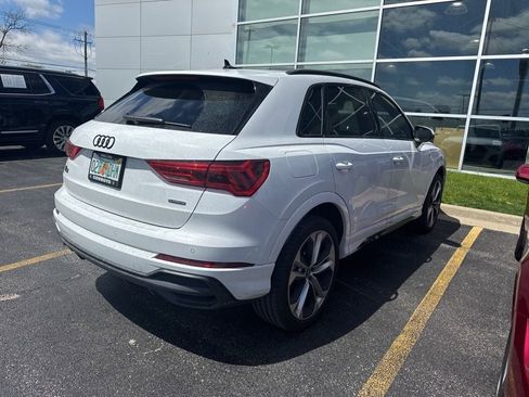 Used 2022 Audi Q3 2.0T Premium Plus w/ Premium Plus Package AWD/4WD image 3