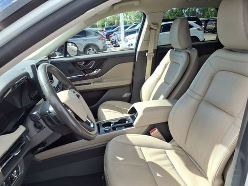 Certified 2023 Lincoln Corsair Reserve AWD/4WD image 15