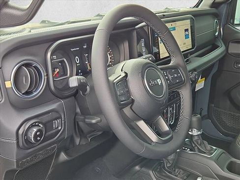 New 2026 Jeep Gladiator Sport image 3