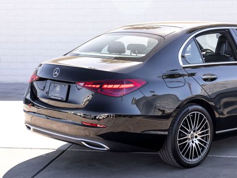 Used 2025 Mercedes-Benz C 300 Sedan image 8