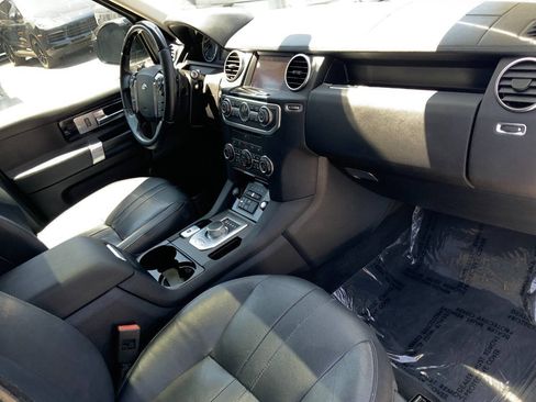 Used 2016 Land Rover LR4 HSE AWD/4WD image 16