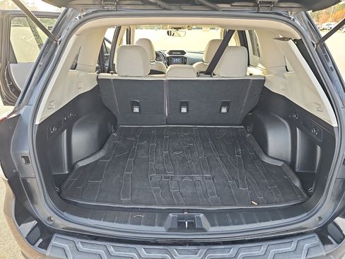 Used 2019 Subaru Forester w/ Popular Package #1 image 12